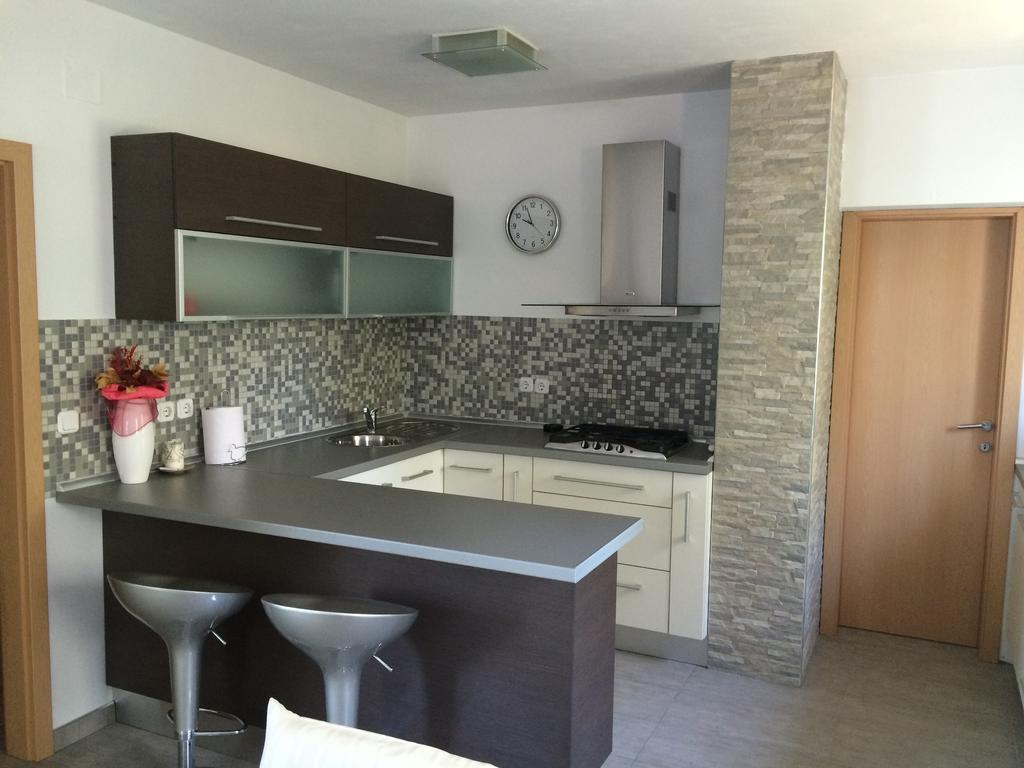 Apartment Casa Eni Drazice Exteriör bild